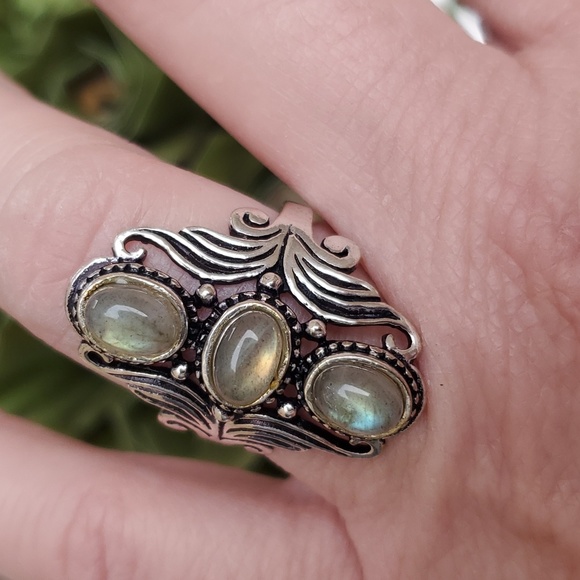 New Labradorite 925 Silver Ring. - Picture 3 of 16